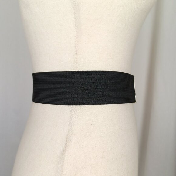 S O L D * Vintage Stretchy Cinch Belt, 26 – 34”+ - Picture 4 of 5